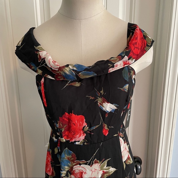 Lulu’s Medium I Care Off Shoulder Floral Dress - Picture 5 of 12